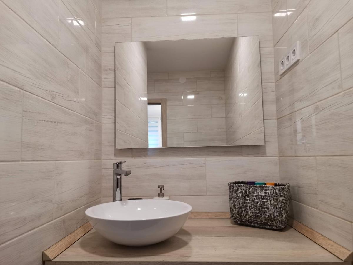 Sweet Life Apartman Эгер Экстерьер фото